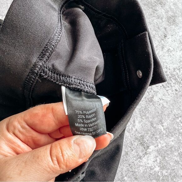 Simply Vera Wang Black Bootcut Dress Pant Size XL Short - Picture 6 of 7